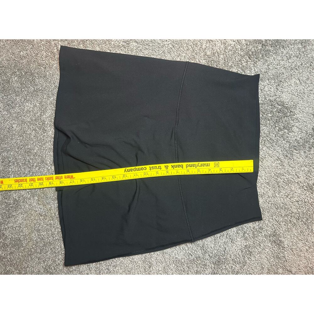 Ingrid & Isabel Everyday Maternity Size M Skort Black Stretchy